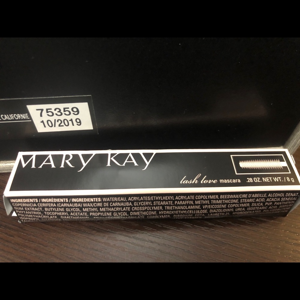 Mary Kay Lash Love Mascara